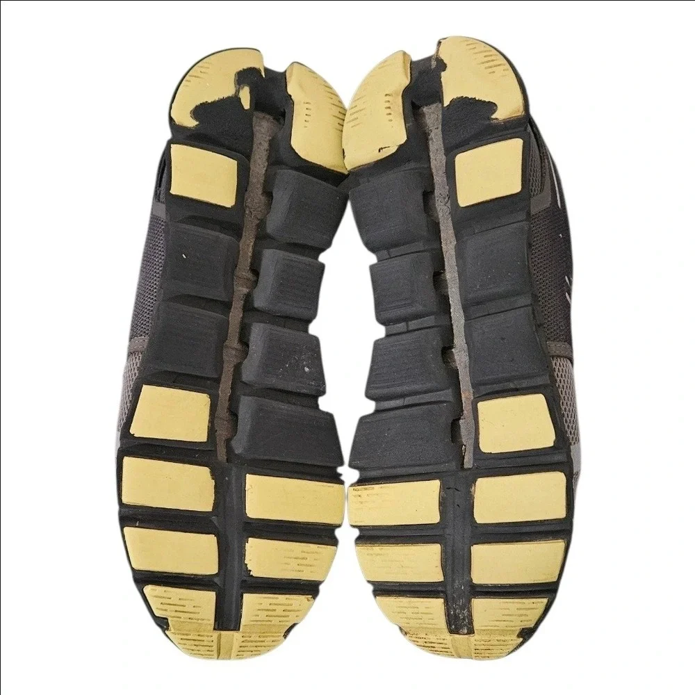 On Running Cloud 5 Shoes Mens 10 Grey Black Yellow Swiss Engineering 59.98166